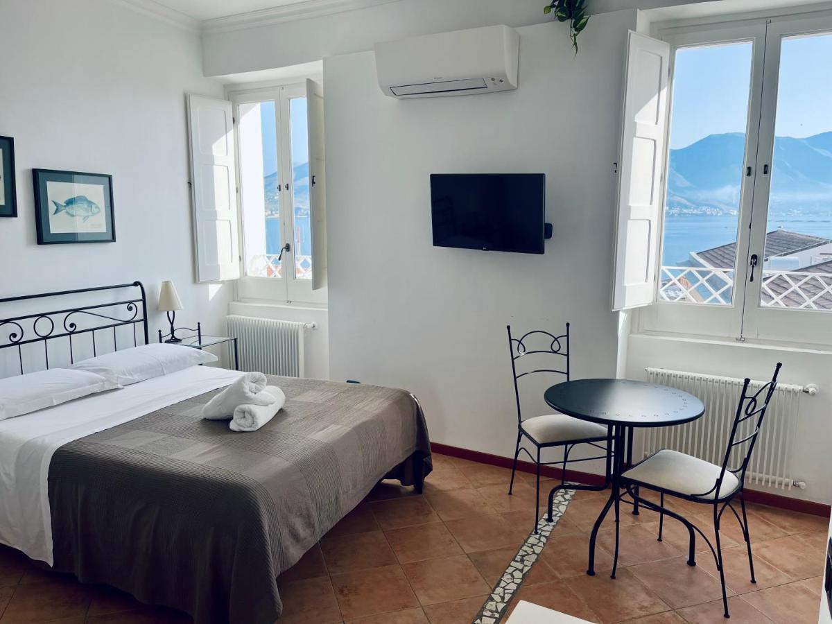 Il Bottone Al Duomo Bed and Breakfast Gaeta Buitenkant foto